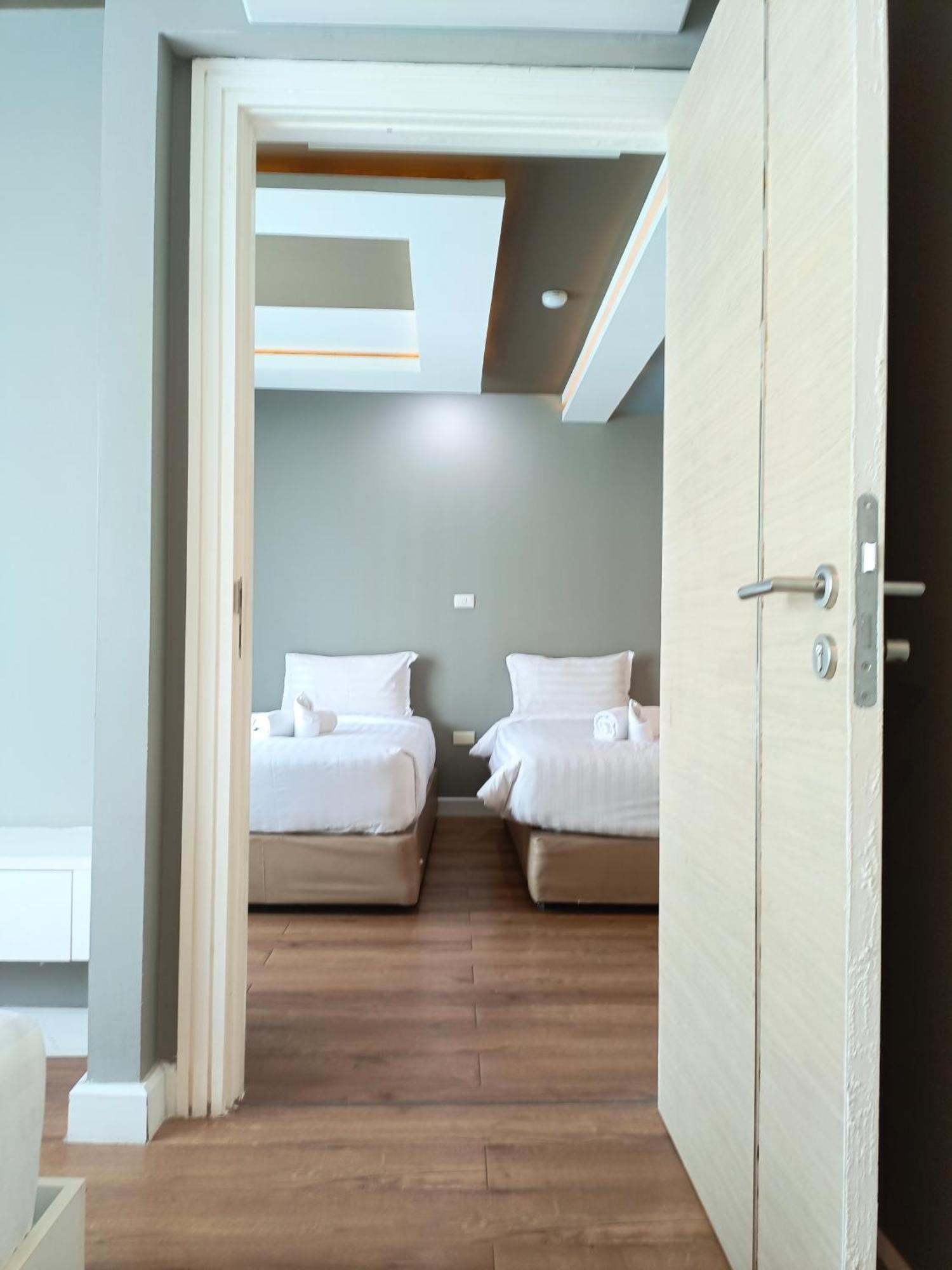Wisdom Hotel & Residence Районг Экстерьер фото